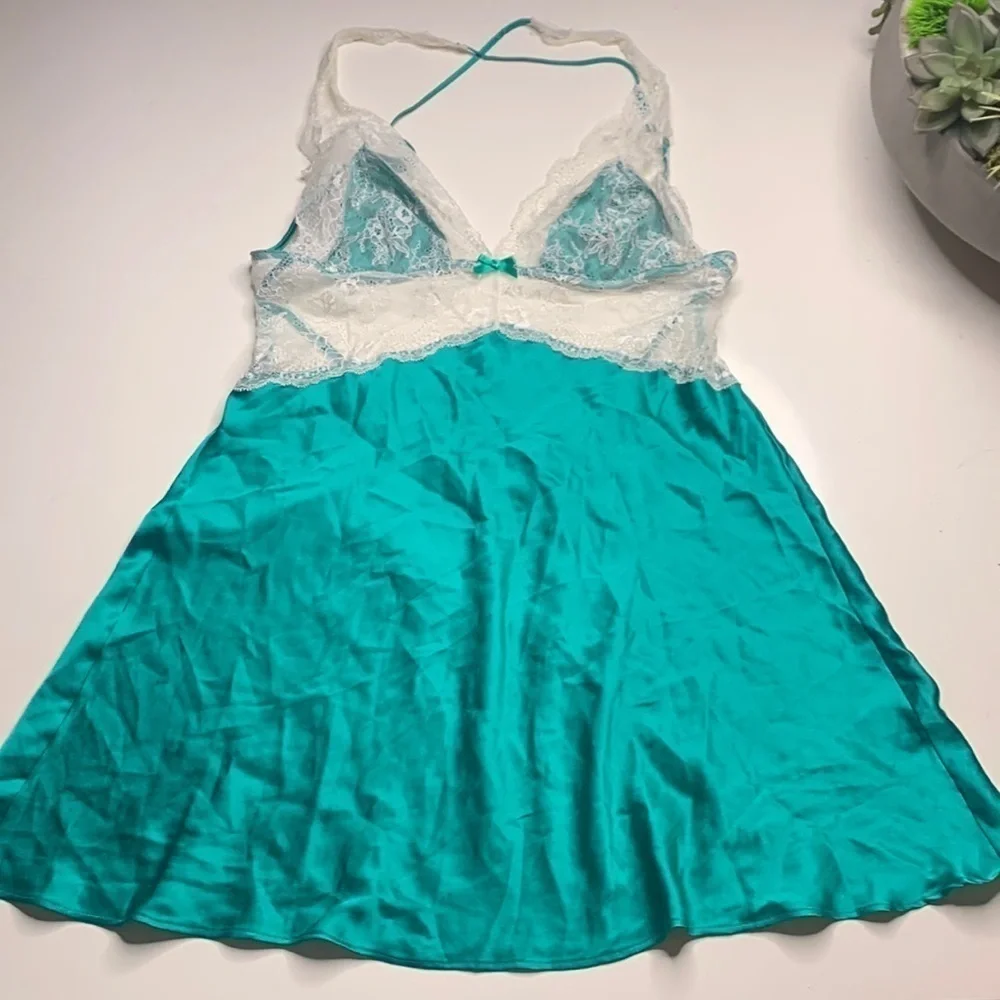 Vintage Victoria Secret aquamarine green white lace nightingale mini slip dress